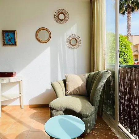 Beautiful 1 Bedroom In Albir Apartment *