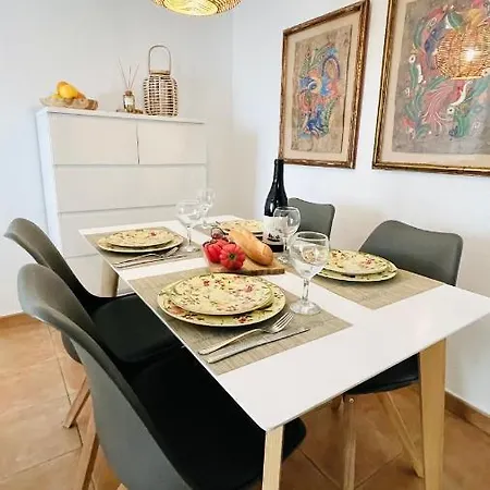 Beautiful 1 Bedroom In Albir Apartment