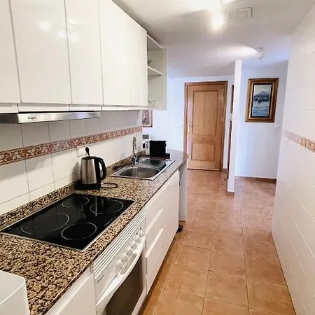 Beautiful 1 Bedroom In Albir *